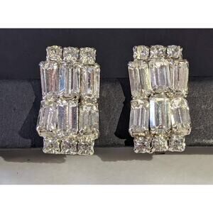 Vintage Rectangle Multi Rhinestones Silvertone Clip Earrings